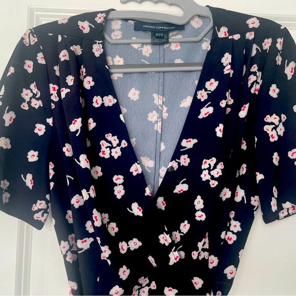 FRENCH CONNECTION dress in size 6 - Picture 1 of 10